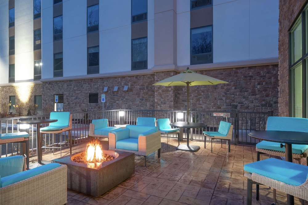 Hampton Inn Weston 3/34