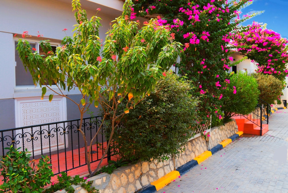 Tropicana Hotel Bahrain 46/50