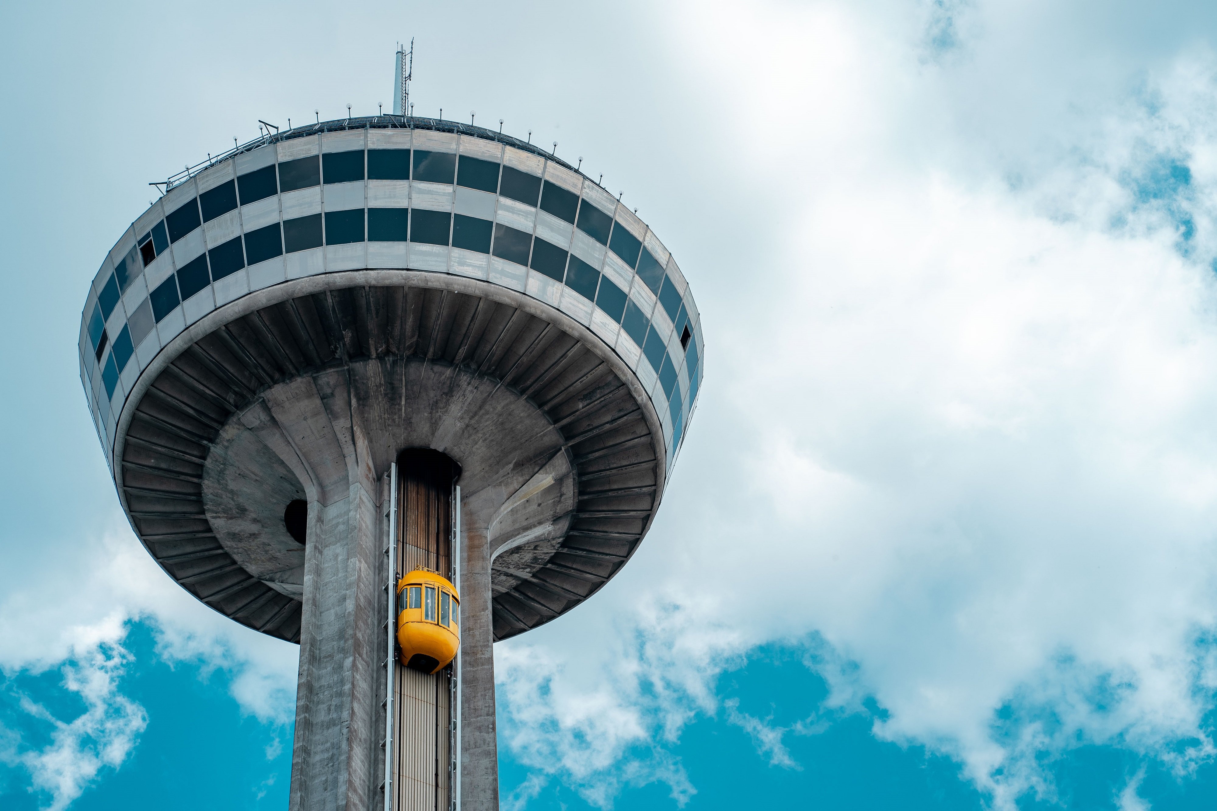 Niagara Fallsview Hotel & Suites 4/58