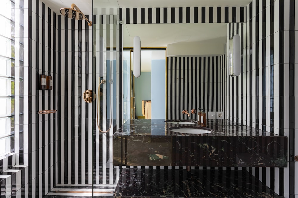 Bazzar Boutique Hotel 55/55