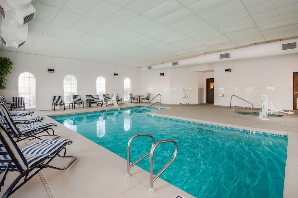 Hawthorn Suites by Wyndham Las Vegas/Henderson 13/28