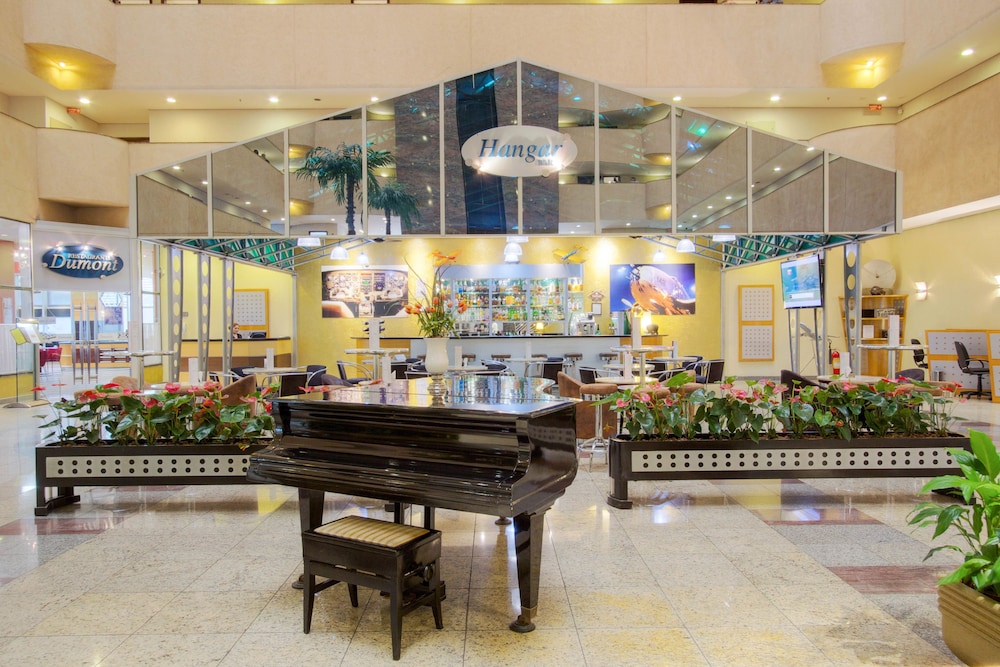 Bristol International Airport Hotel 38/50