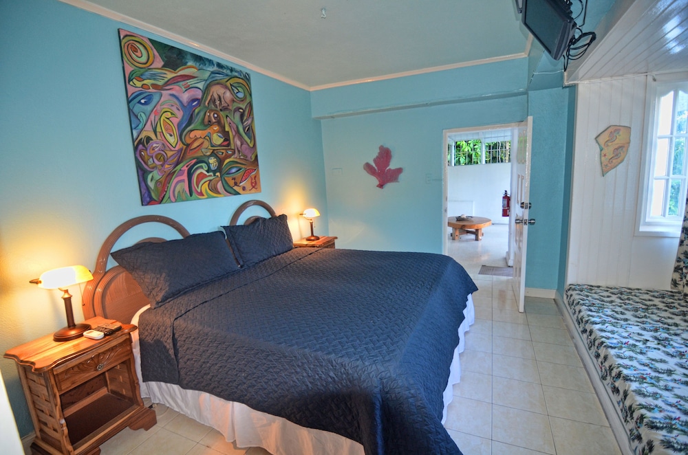 Moon San Villa At The Blue Lagoon 10/57