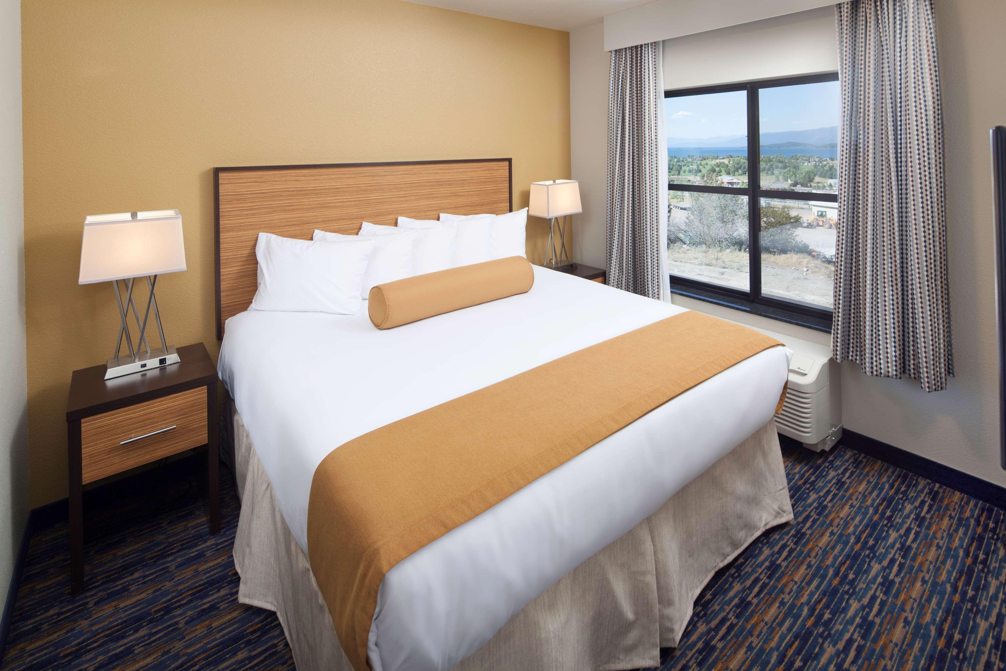 Suite, Parlor, Accessible