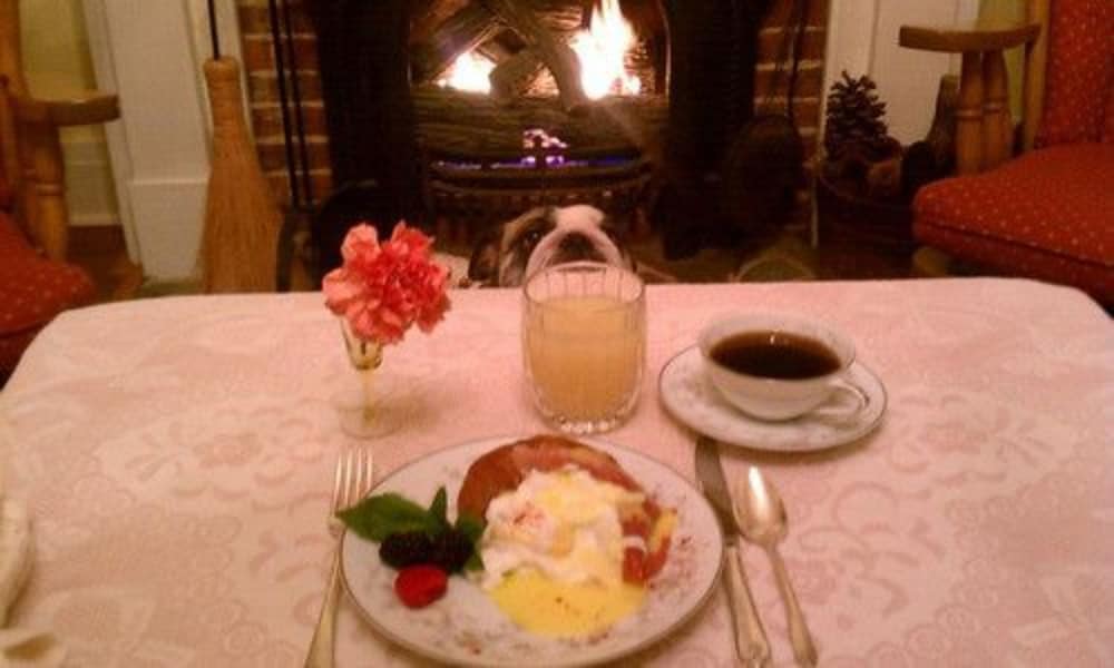 The Pines of Dresden Bed and Breakfast 27/50