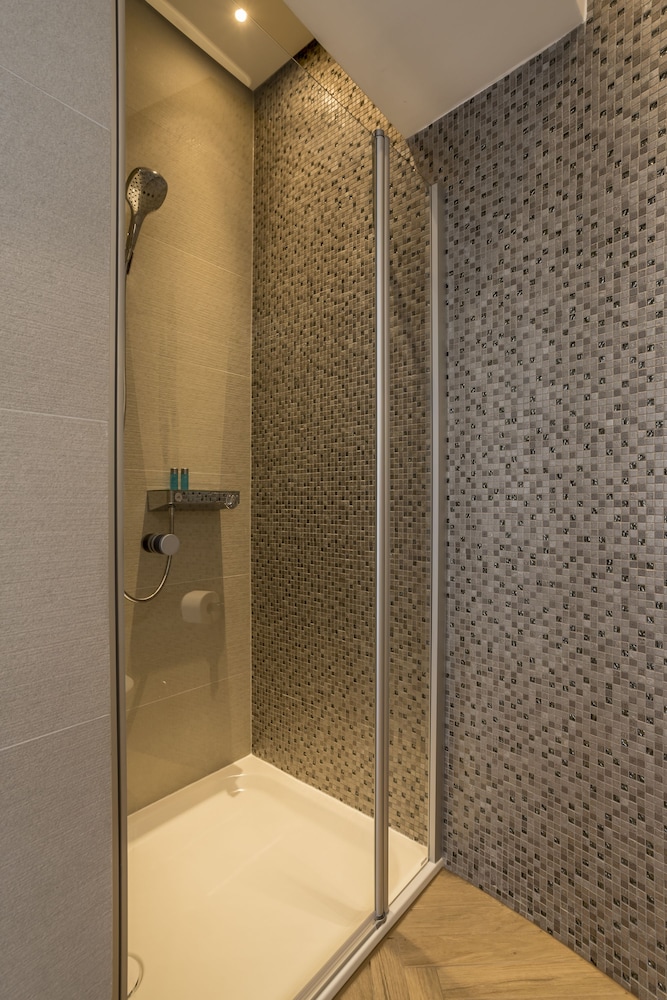 Seaview Luxury Retreat 38/42