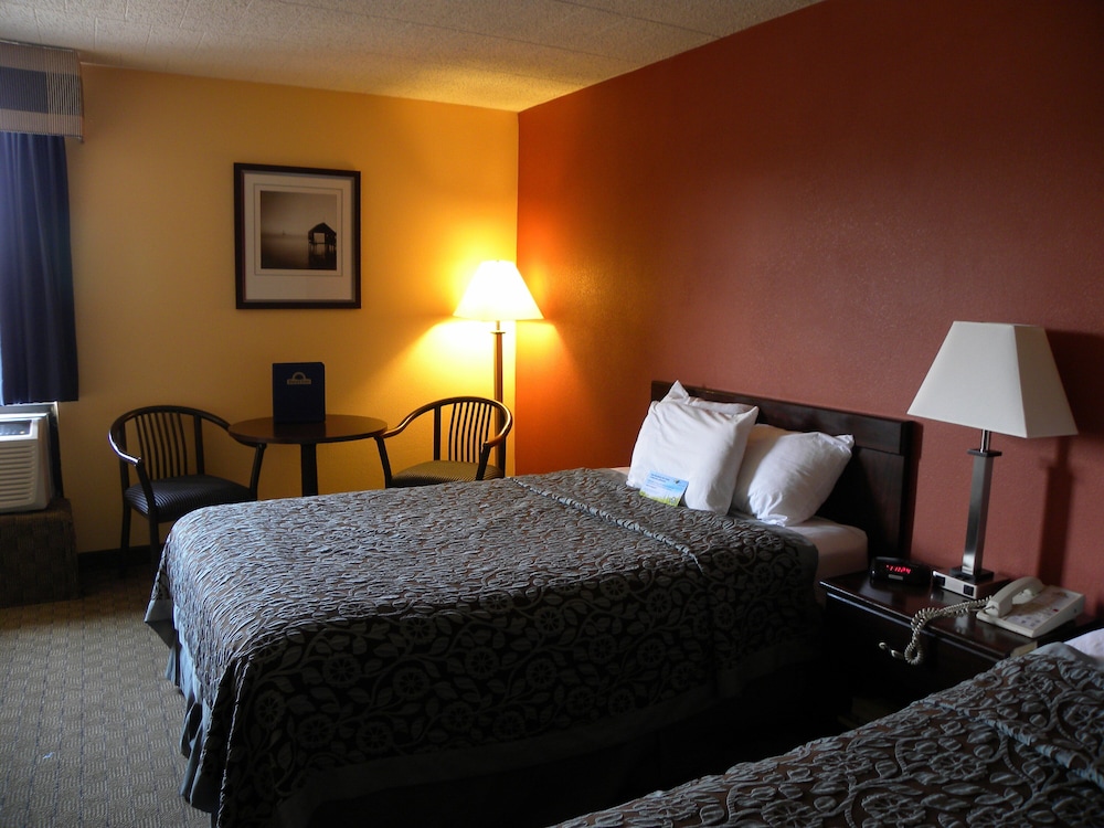 Days Inn by Wyndham Reading Wyomissing 7/26