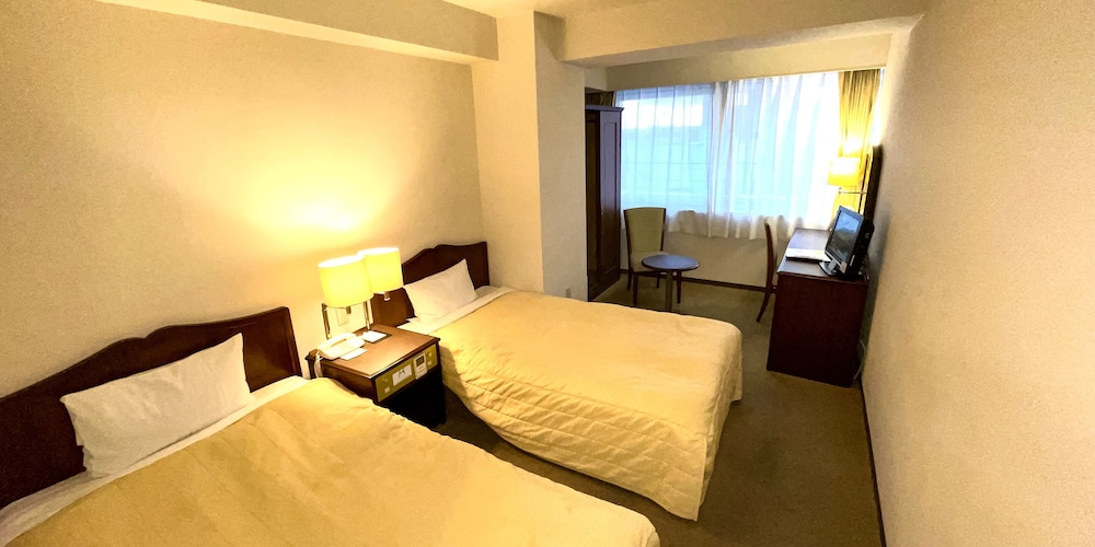 Ichihara Marine Hotel 12/47