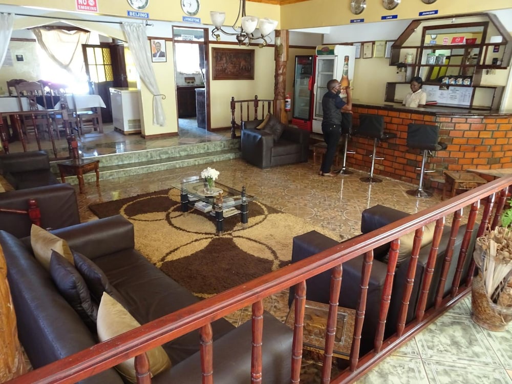 White Rose Lodge 25/50