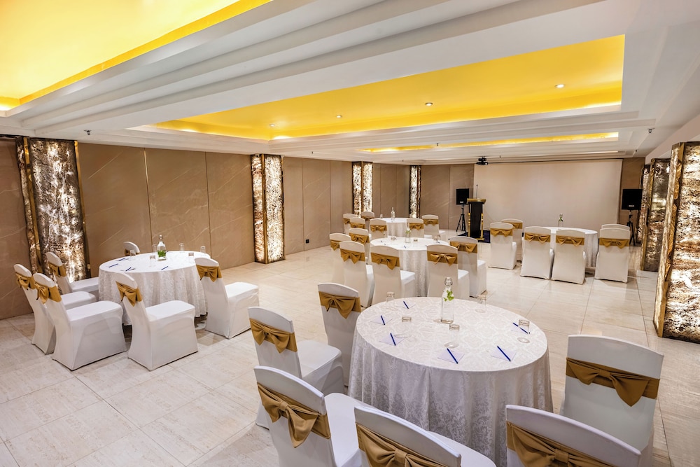 Sterling Palm Bliss Wellness Resort, Rishikesh 47/62