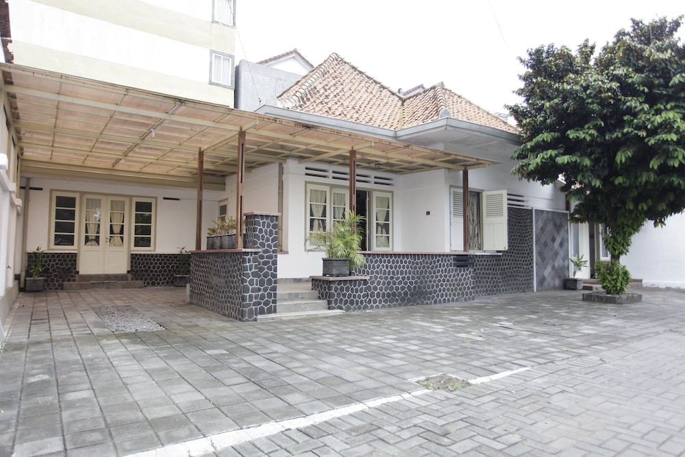 Taman Yuwono Heritage Malioboro 23/24
