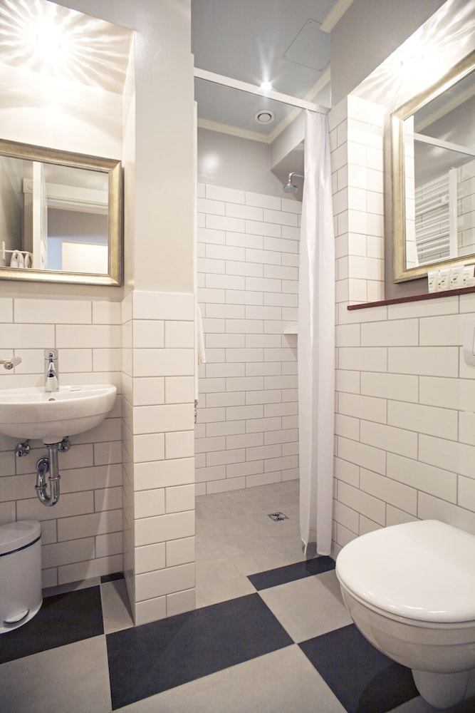 Reykjavik Residence Hotel 74/75
