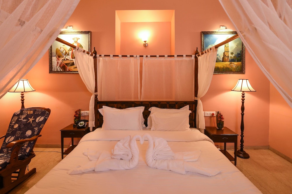 Surya Kiran Heritage Hotel 19/50