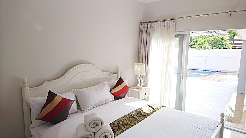 Thiva Pool Villa Hua Hin 17/68