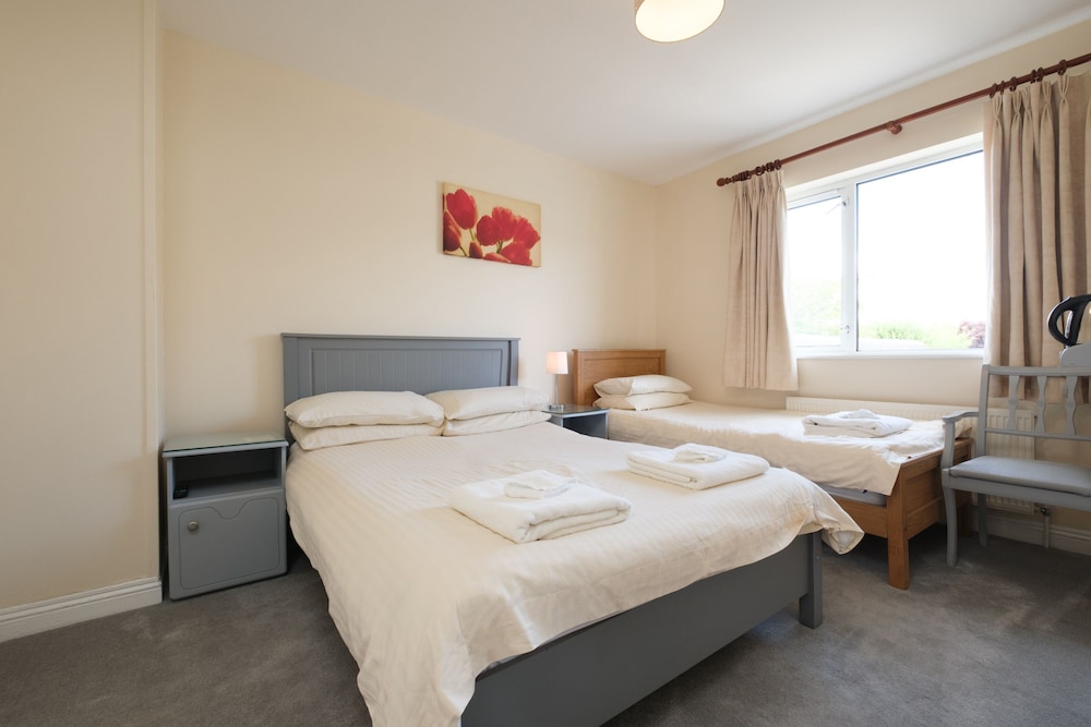 Four Seasons B&B 10/40