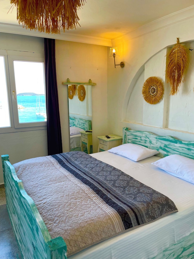Barba Otel 12/49