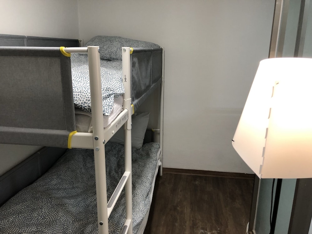Hostel Metro 21/51