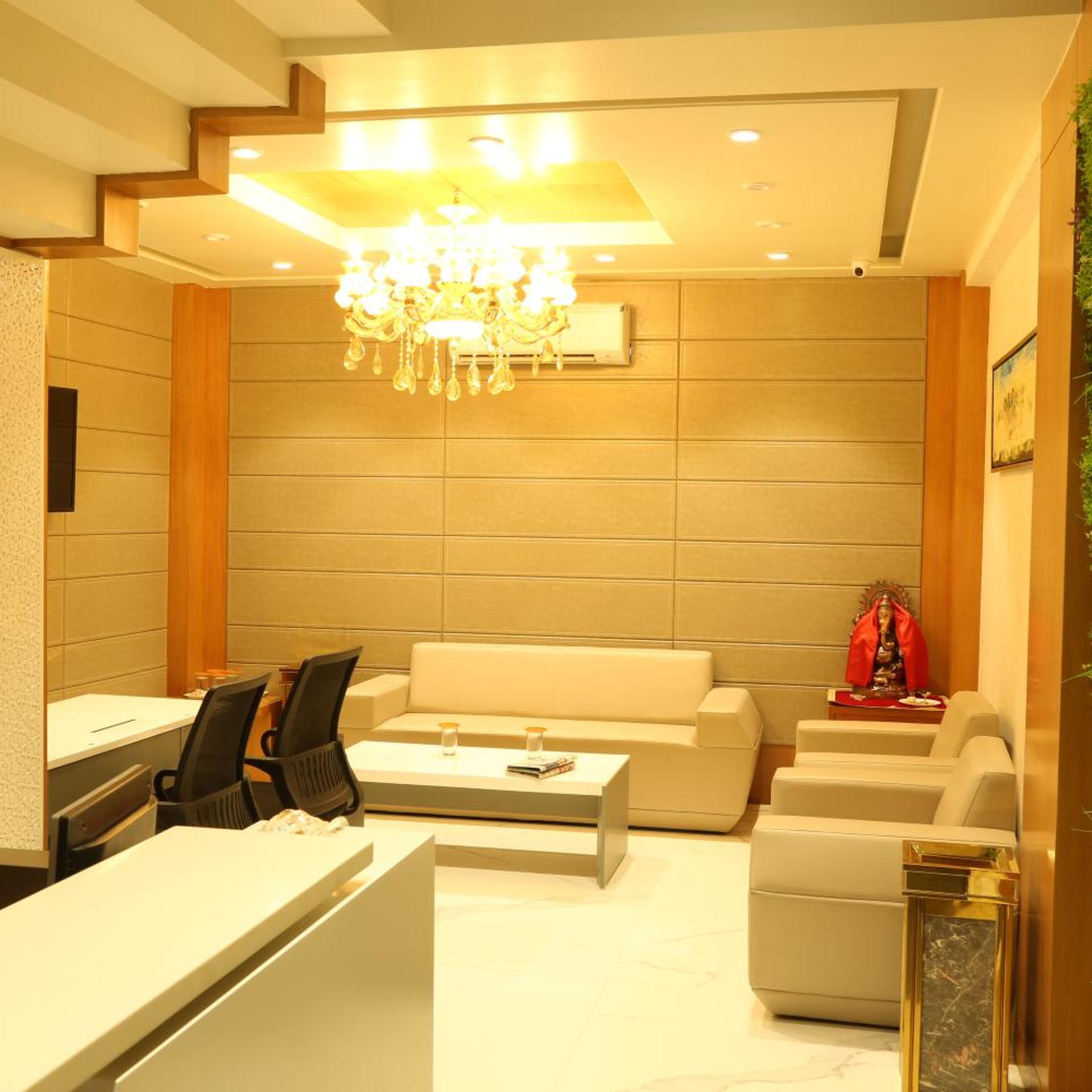 Hotel Reva Regency 24/38
