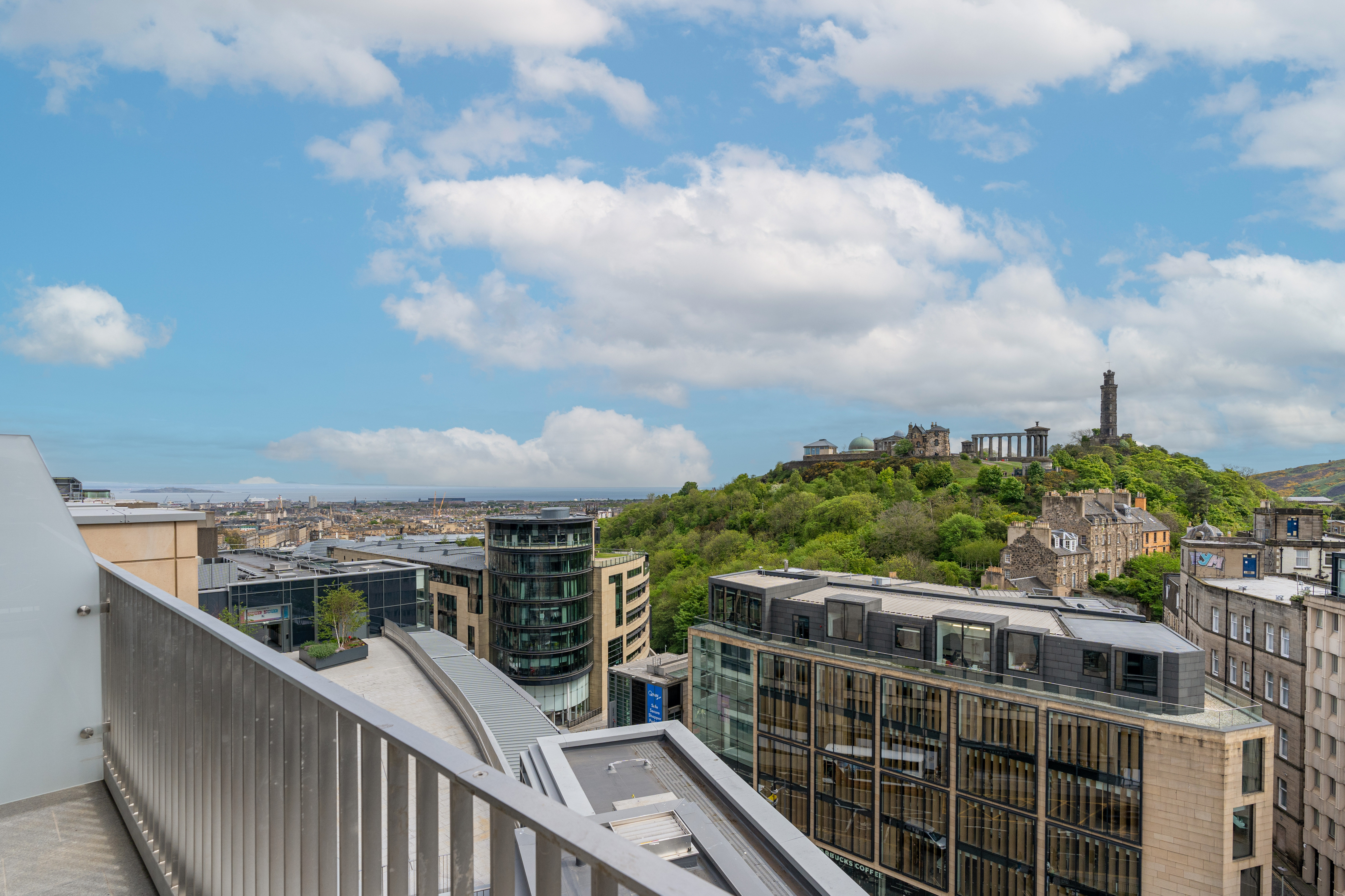 Roomzzz Edinburgh in EDINBURGH