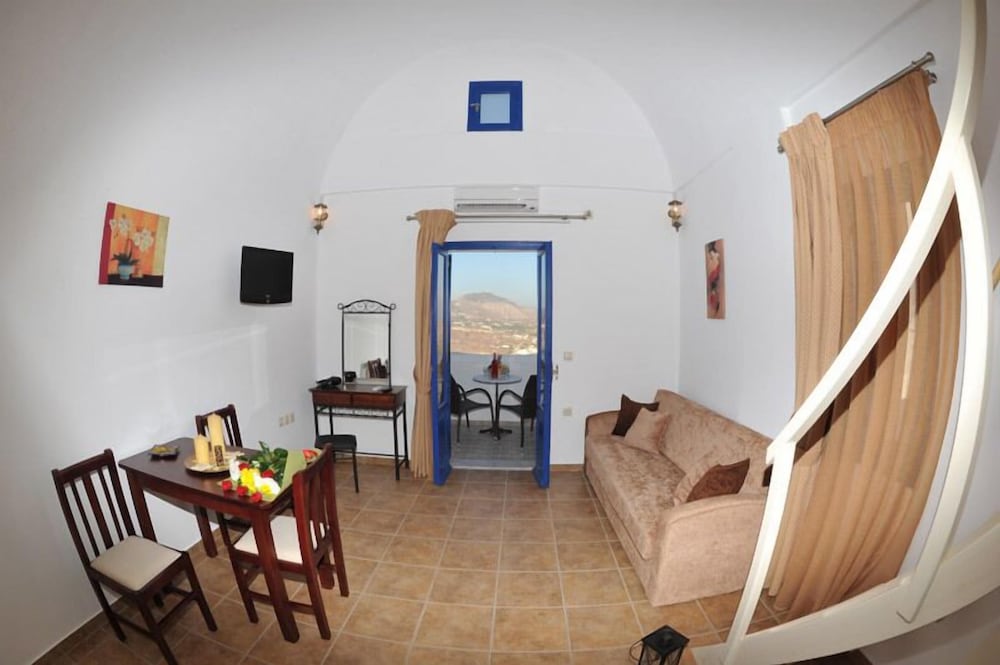 Sigal Villa 29/49