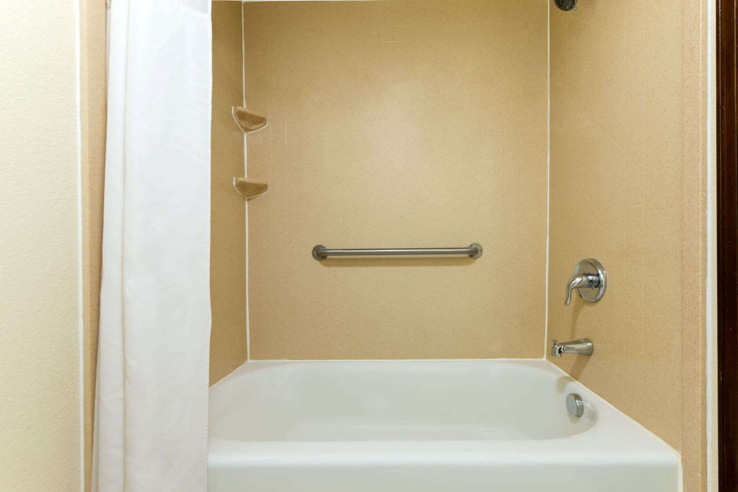 Super 8 by Wyndham Enid 5/5