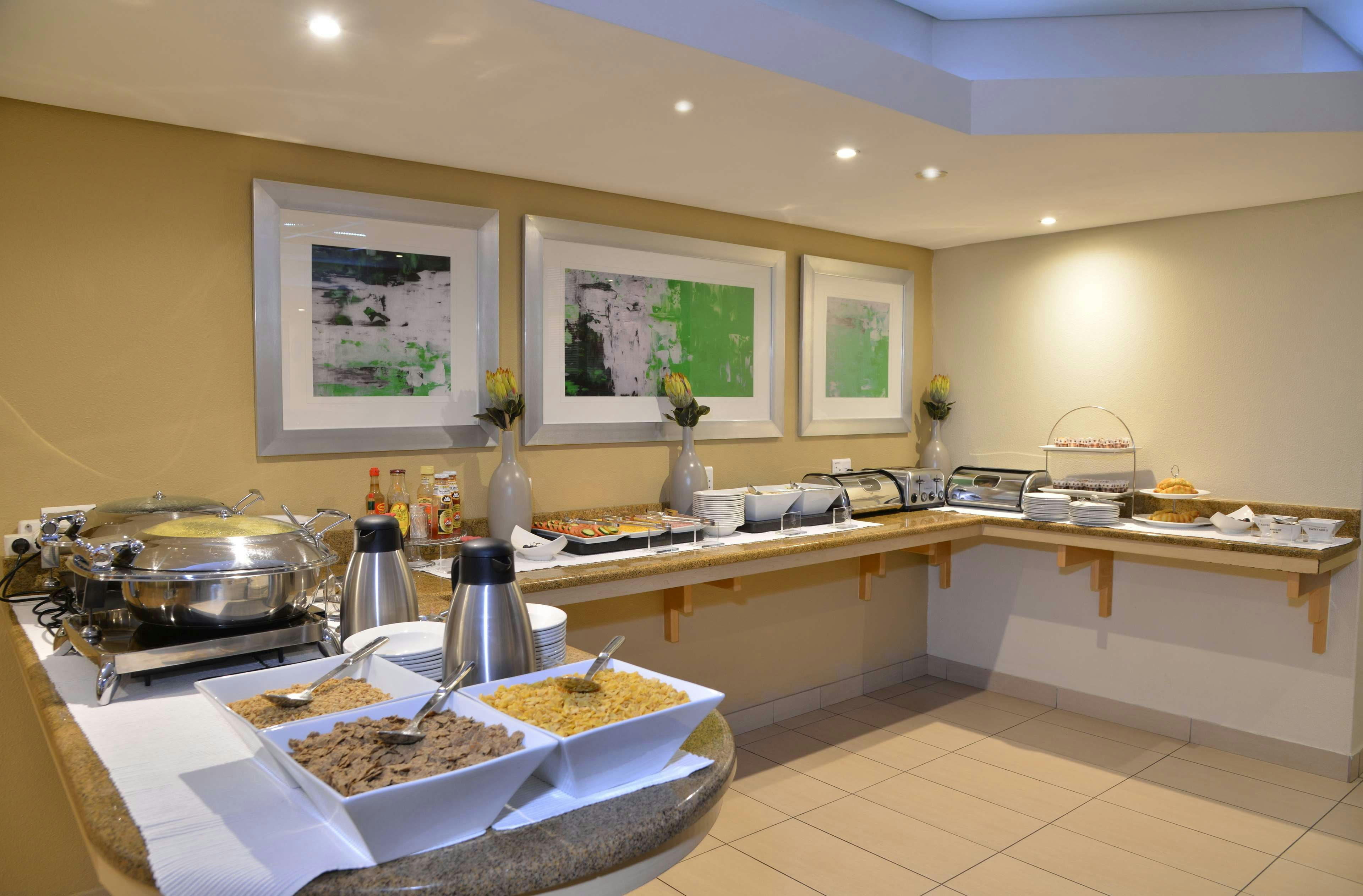Road Lodge Southgate 18/21