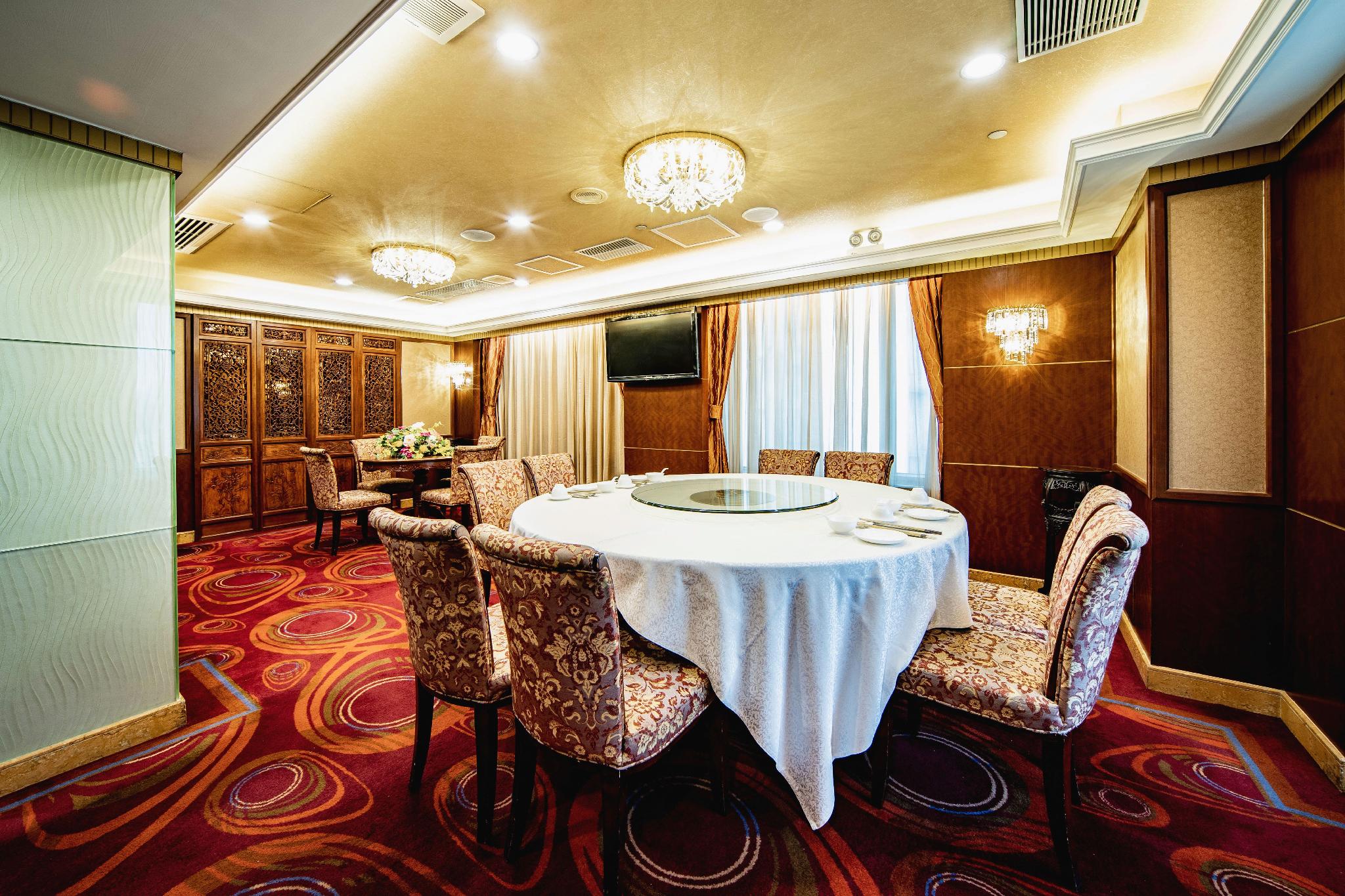 Fortuna Hotel 24/49