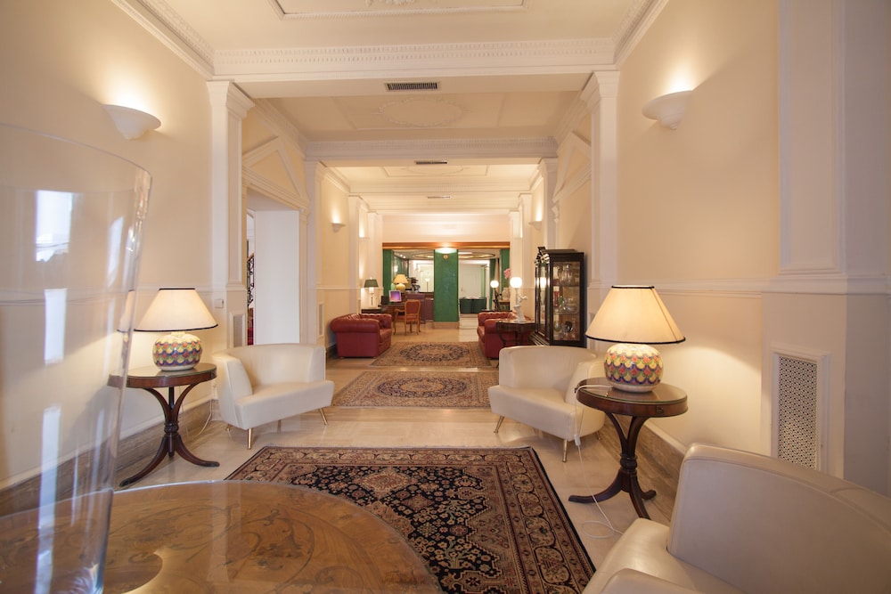 Laurentia 39/49