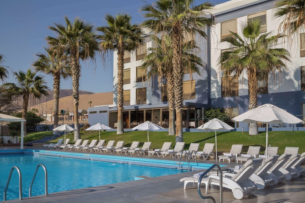 swimming pool spa