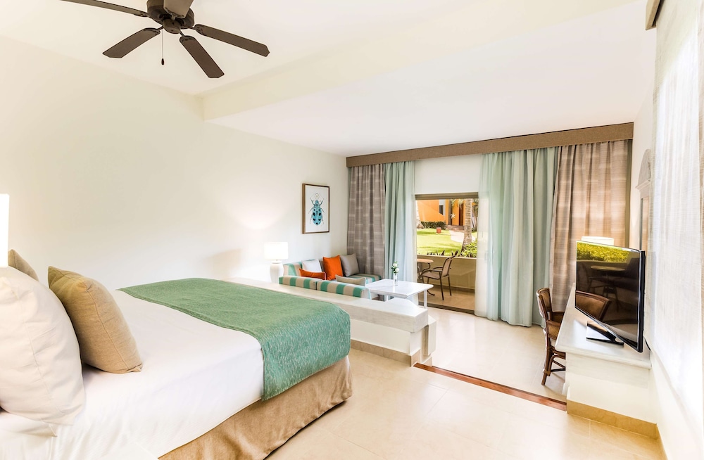 Iberostar Selection Bavaro Suites 7/49