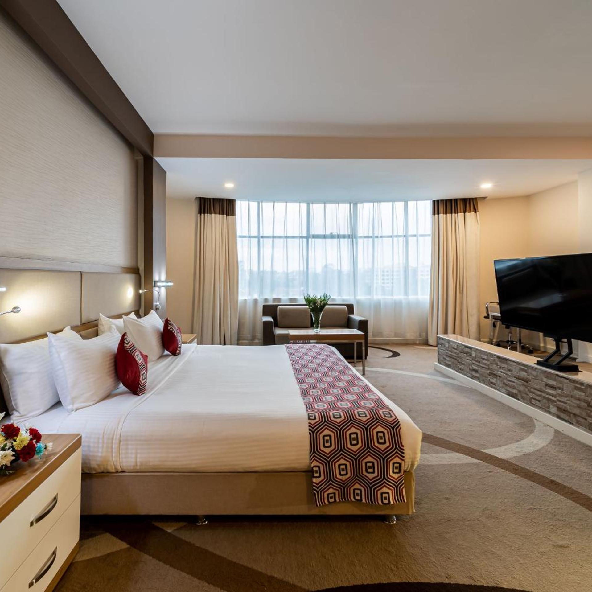 Business, Azure, Suite، PrideInn Azure Hotel Nairobi Westlands 5/10