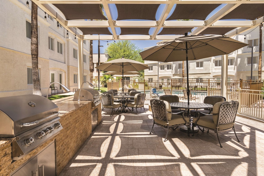 Homewood Suites by Hilton Tucson/St. Philip s Plaza Univ 26/48