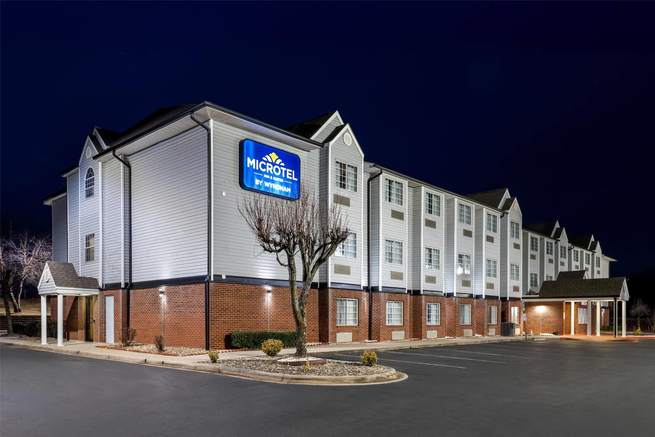 Microtel Inn & Suites by Wyndham Statesville 4/43