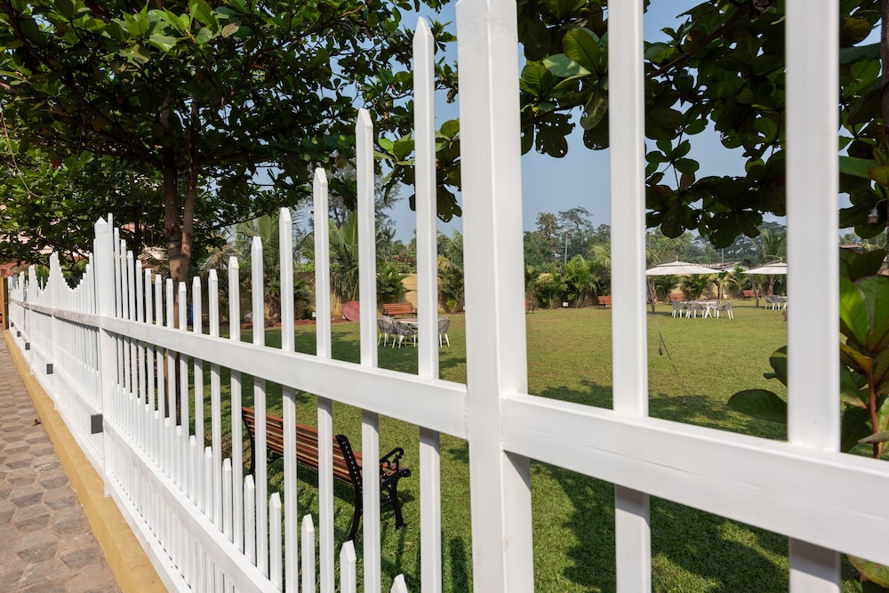 Paramount Riverfront Resort and Spa 41/50