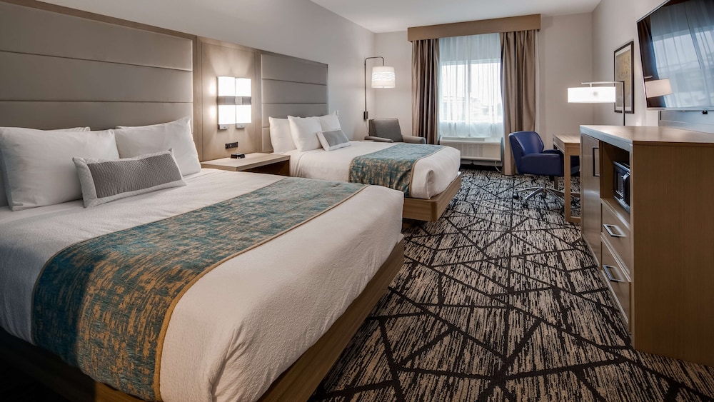 Best Western Plus Mid County 15/31