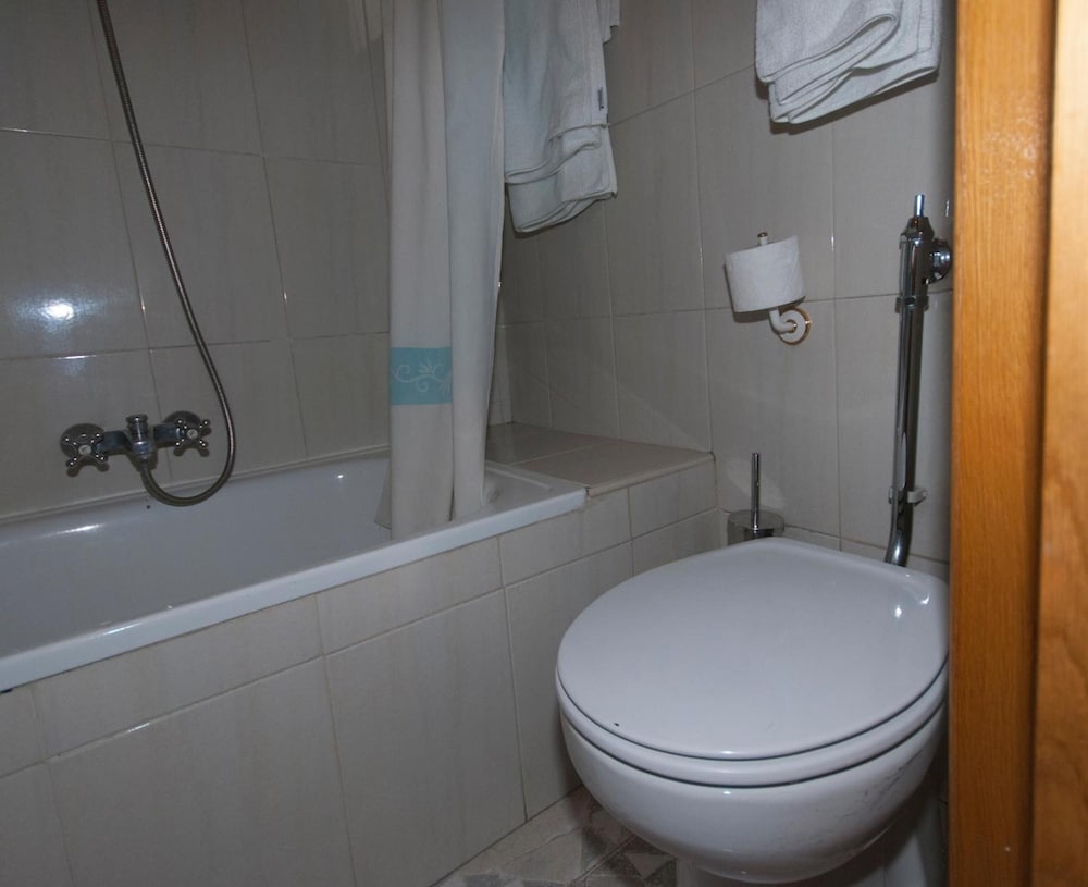 HOSTAL GOYMA II 29/34