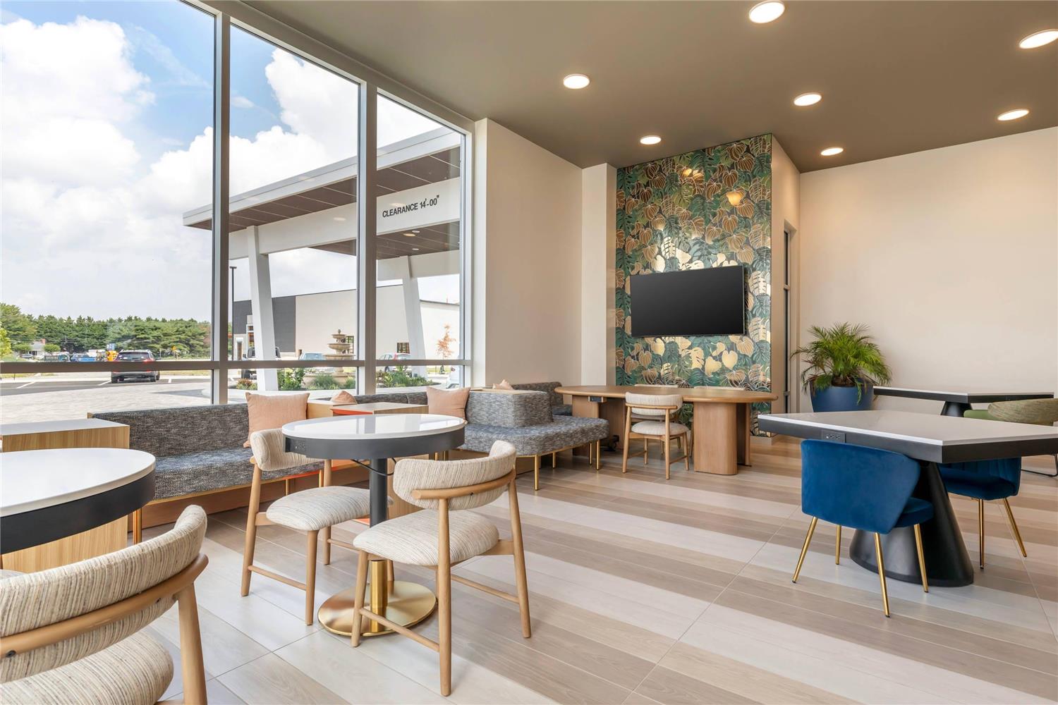 Cambria Hotel Rehoboth Beach, DE 24/28