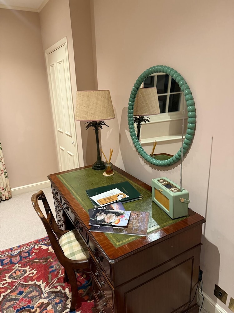 The Arundell Arms Hotel 12/50