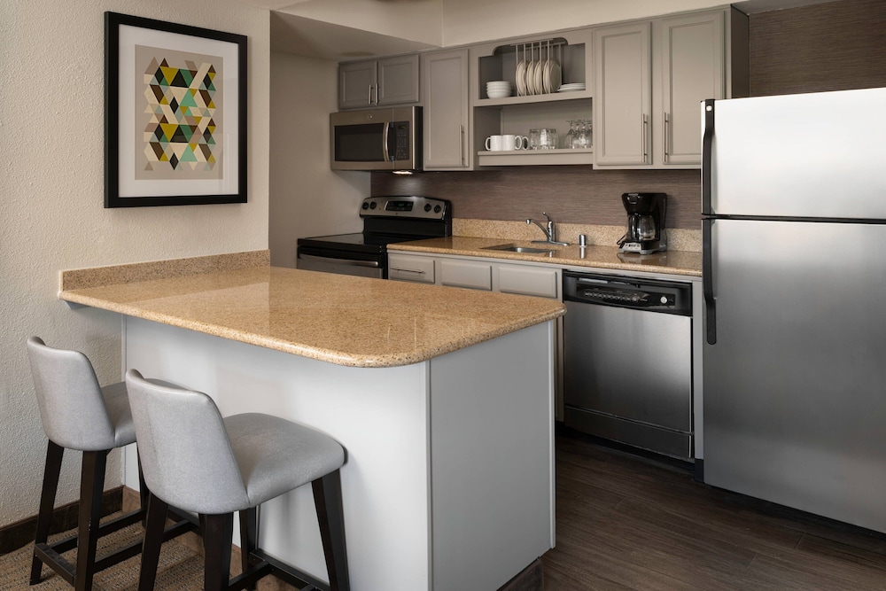 Residence Inn by Marriott Seattle Bellevue 44/57