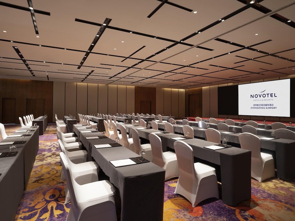 Novotel Zhengzhou Airport 63/68