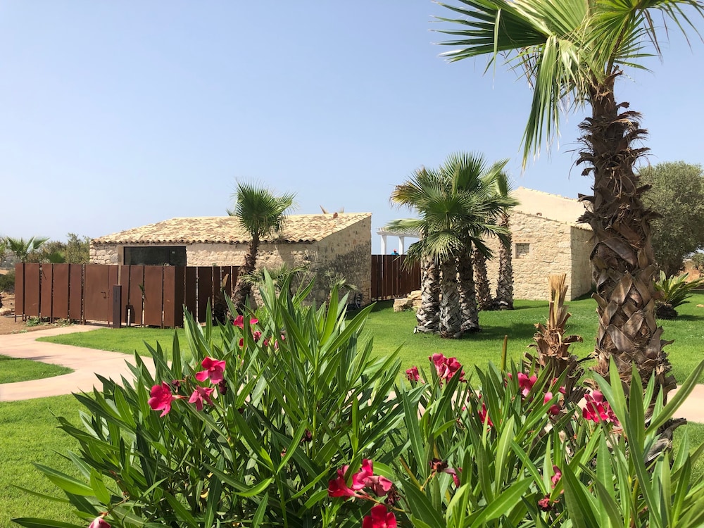 Pietra d'Acqua Natural Retreat and Spa Resort 45/49