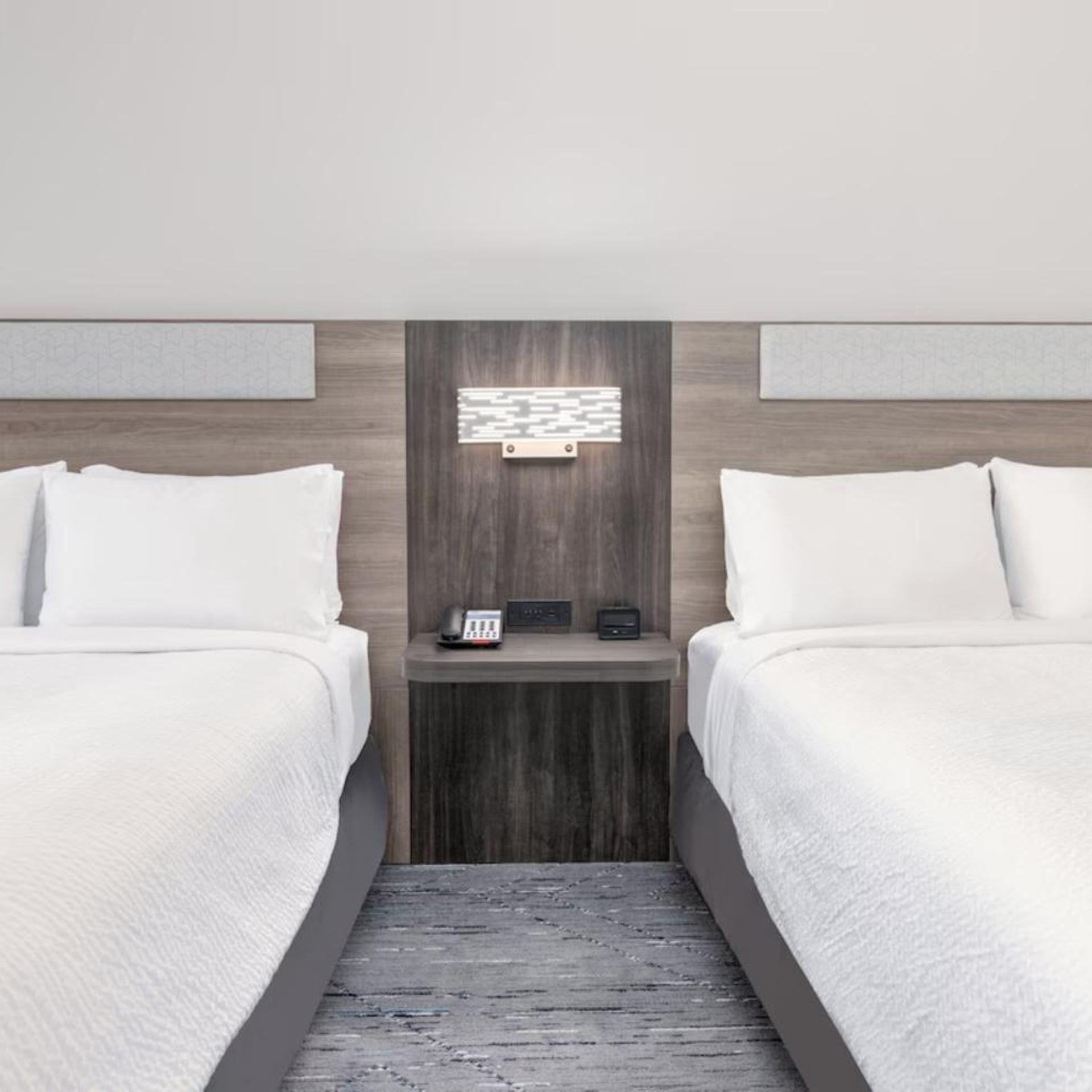 Suite, 2 Queen Beds, Accessible, Holiday Inn Express Suites Beeville 5/10
