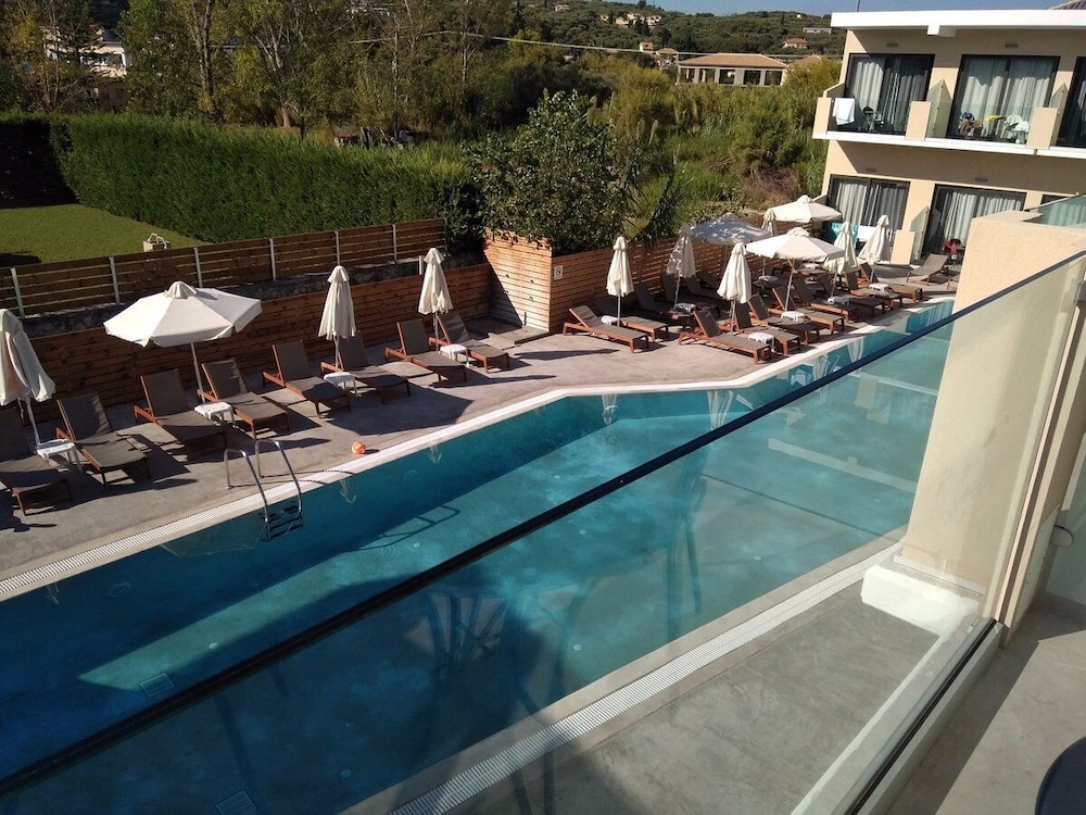 Selyria Resort 37/45