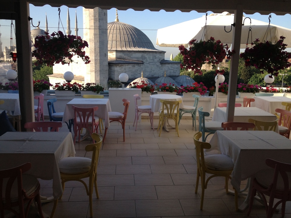 Sultanahmet Hotel 25/50