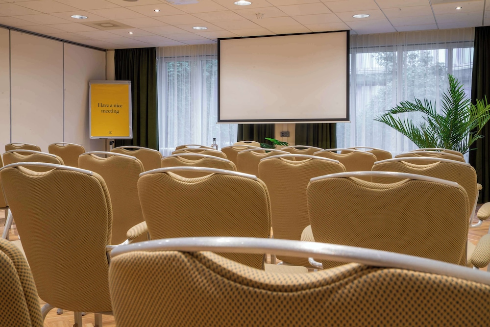 GOLDEN TULIP ZOETERMEER - DEN HAAG 58/64
