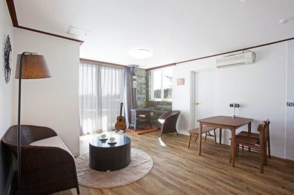Zio Resort 48/74