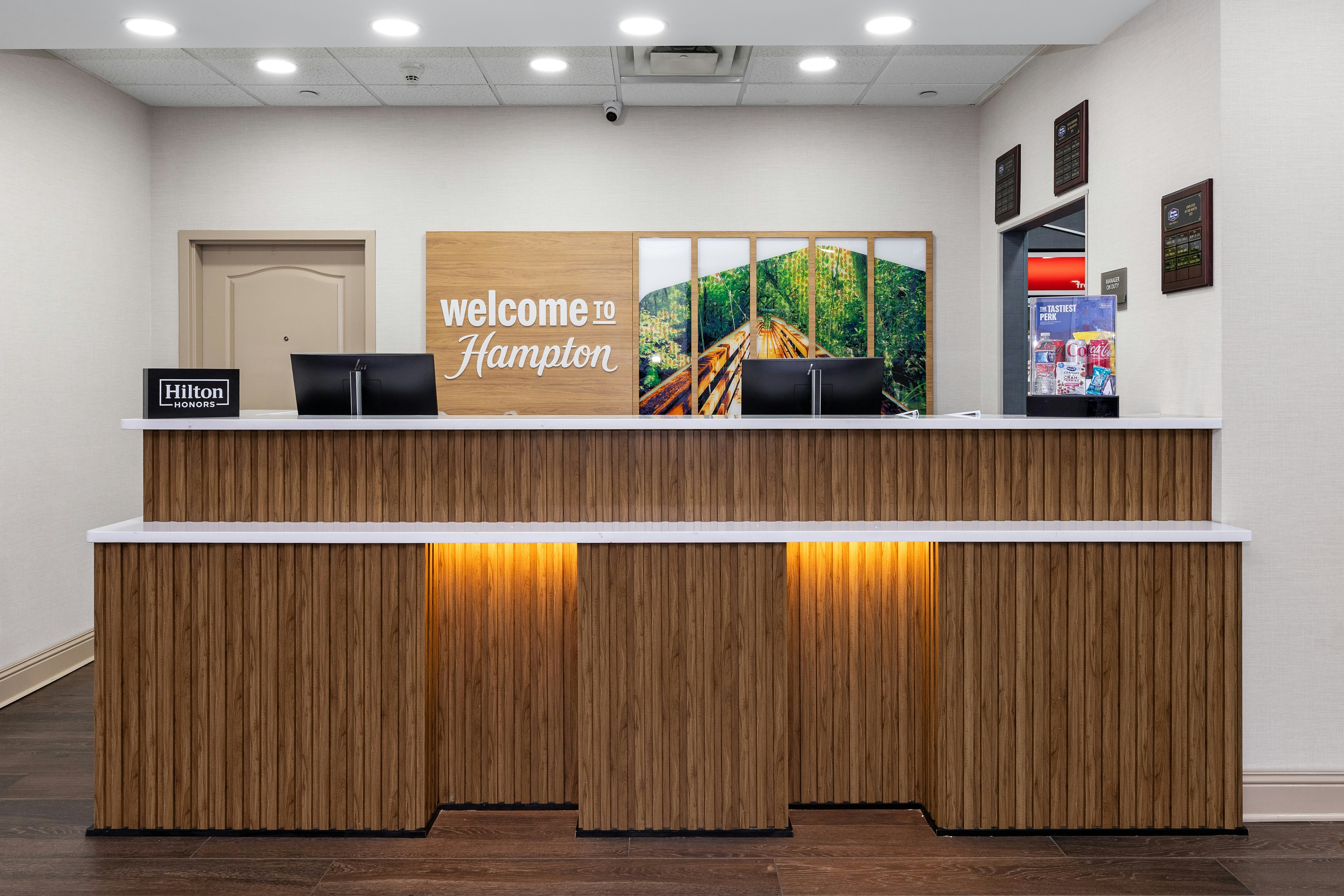 Hampton Inn & Suites Tampa-Wesley Chapel 7/38