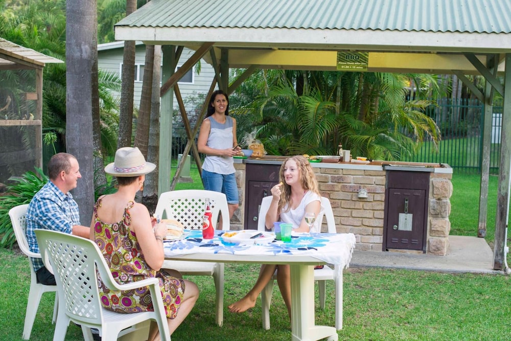 THE PALMS AT AVOCA 3/42