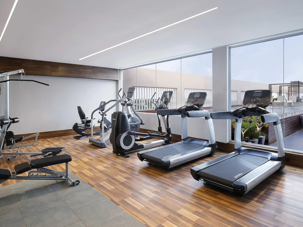 Novotel Chennai Chamiers Road 41/73