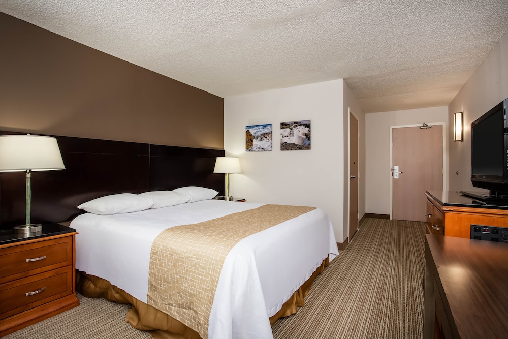 Travelodge By Wyndham Fort Wayne North 11/38